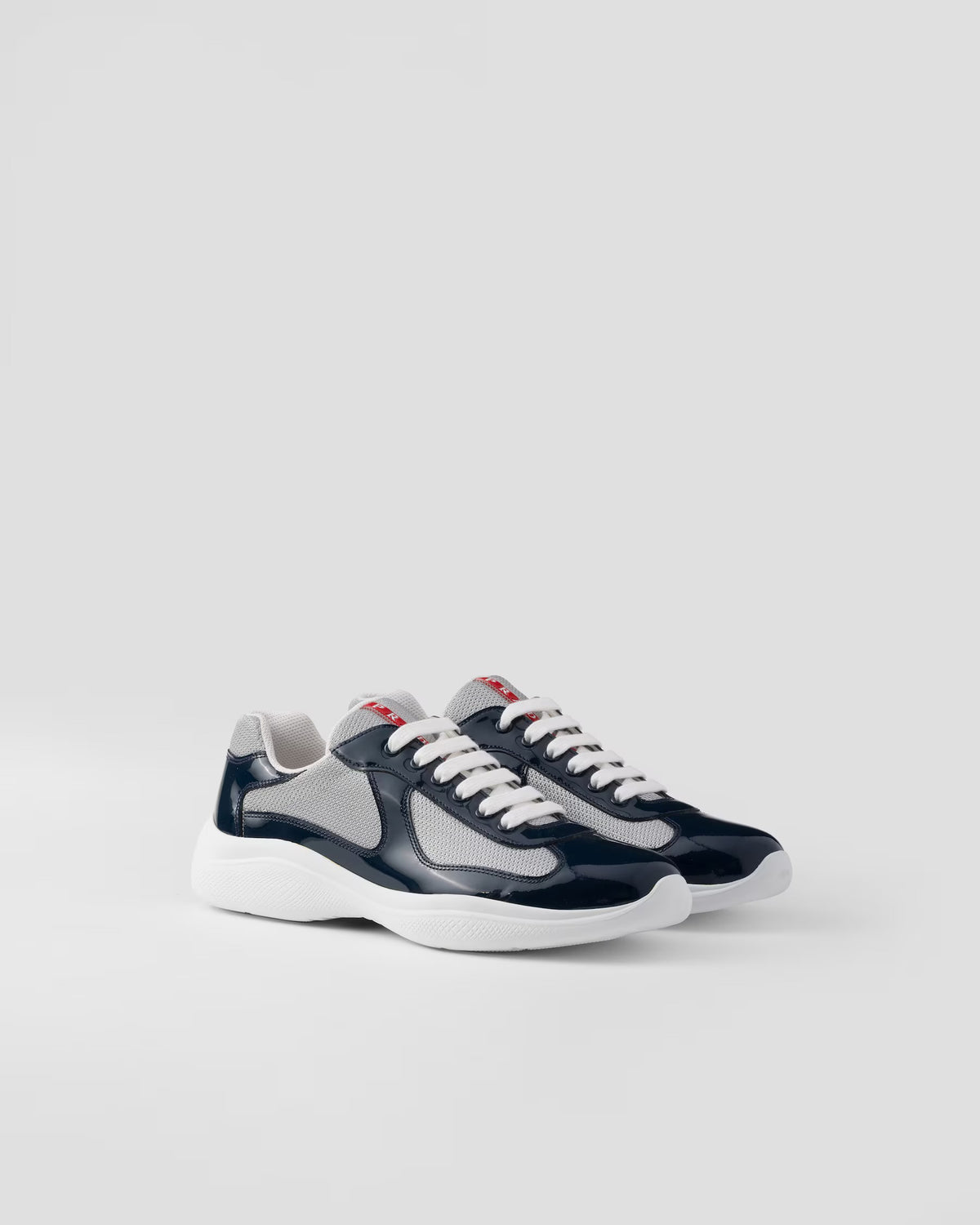 Prada America’s bleu
